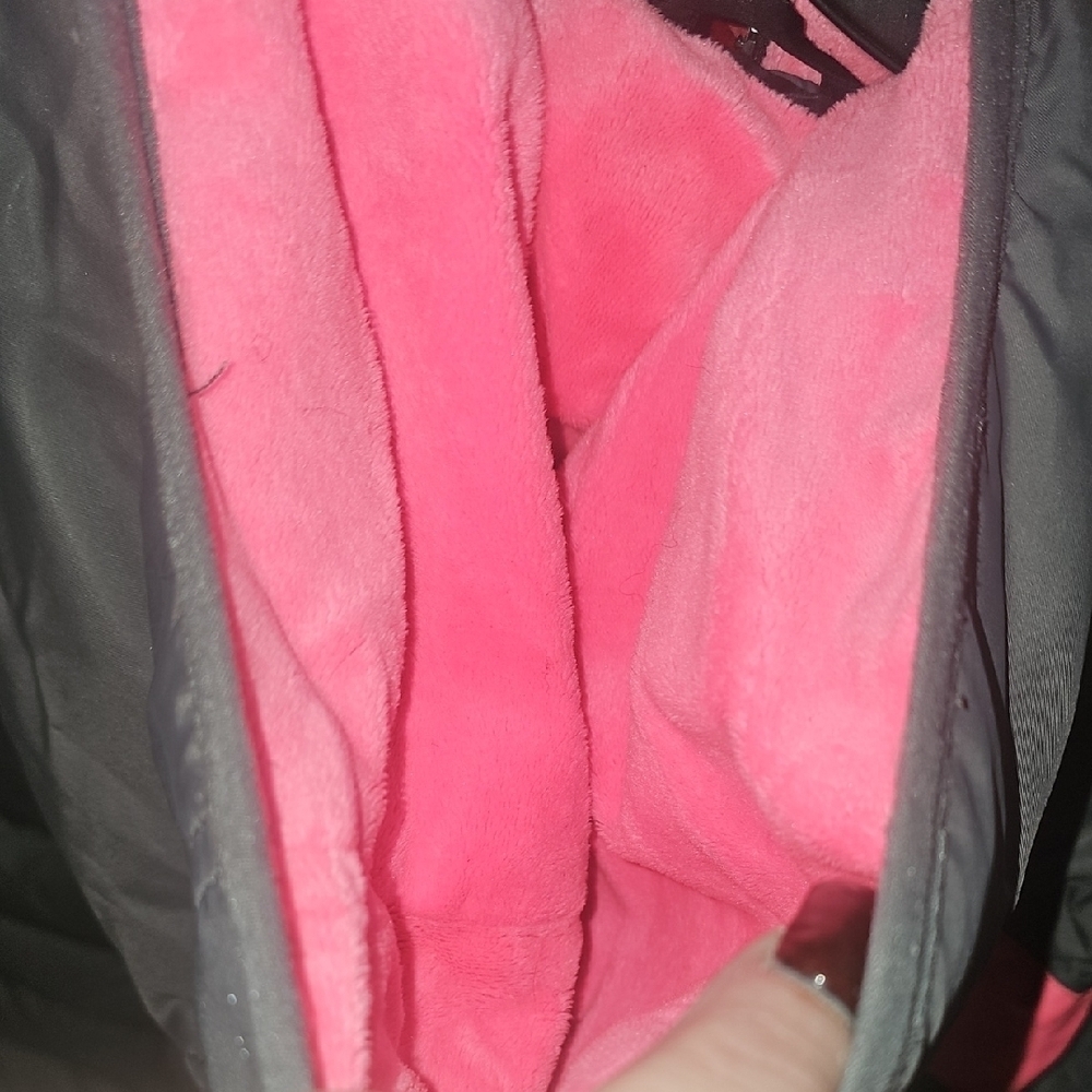Champion Kids Puffer Jacket in Charcoal and Bright Pink Size Small (6/6X) - Picture 9 of 12